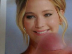 Com on Tribute Jennifer Lawrence