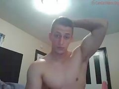 Jockstud jerking off on cam