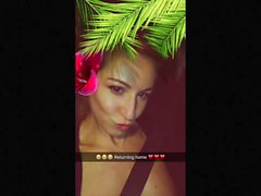 Flashing, Hot and Sexy Snapchats