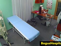 Cheating patient seduce doc to eat pussy