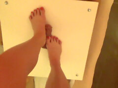 Toejob, feet trample pov muscle
