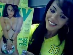 Aline Bernardes Twitcam 2 PT1