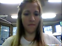 Amateur does a webcam tease in gym