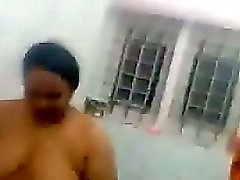 Indian Aunty Bathing