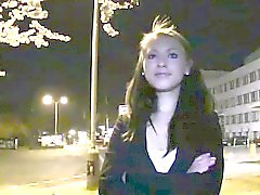 Hot amateur bangs huge dick outdoors at night