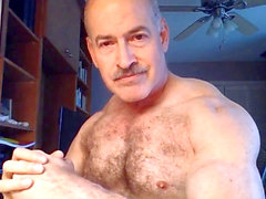 Muscle daddy, yahoo, daddy solo