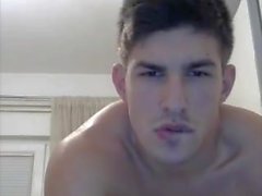 Handsome Bi Stud jerking on Cam