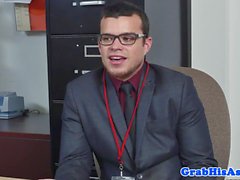 Office boss drills dicksucking employee