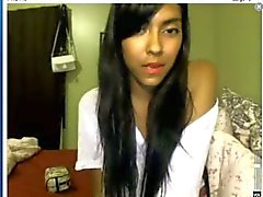 Latin webcam girl